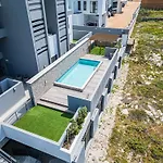Luxury Beachfront Studio In Blouberg